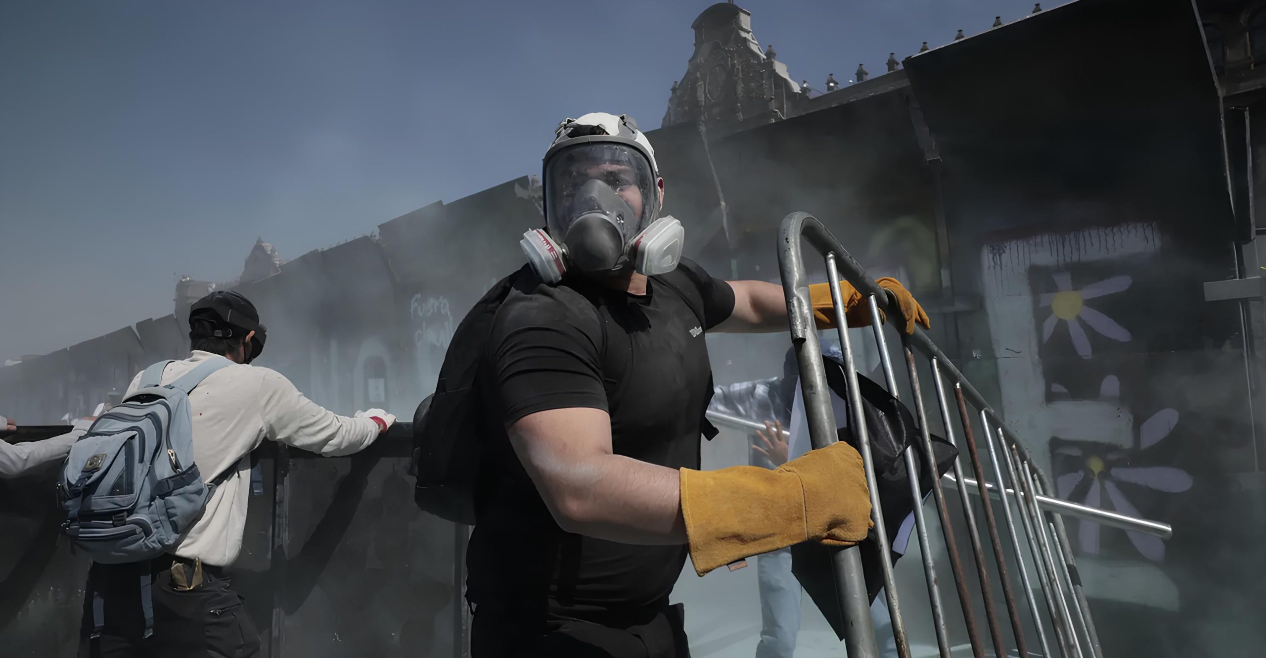 At Least 120 Injured in Clashes as Thousands Demand Action on Cartel Violence